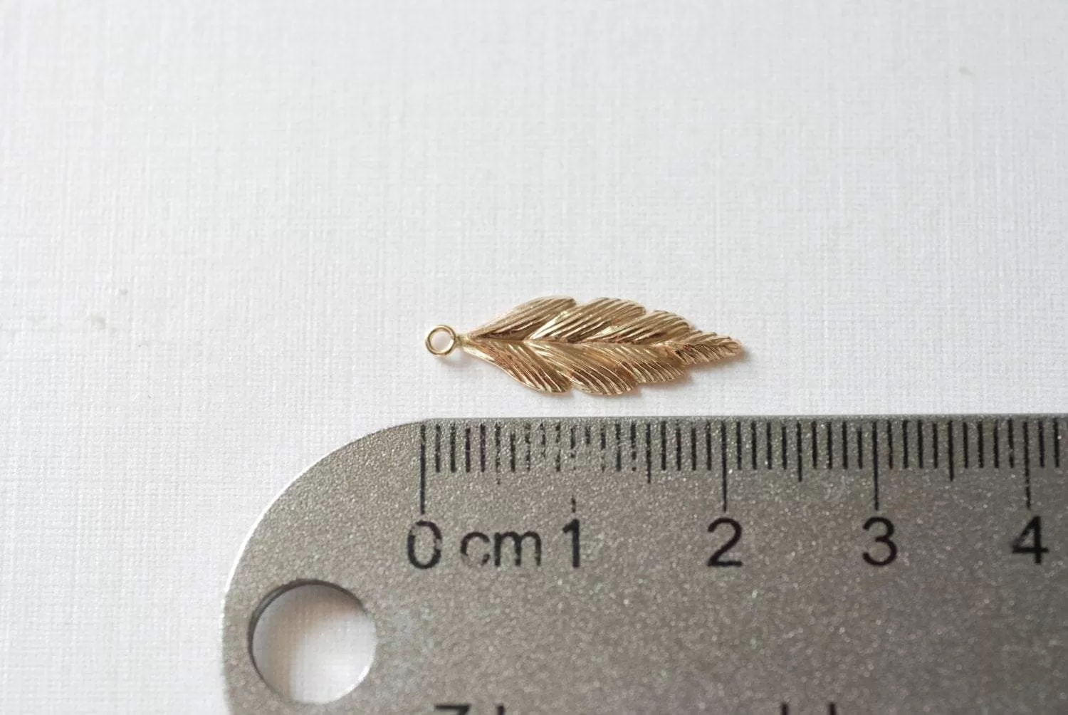 14k Gold Filled 6x21mm LEAF Pendants Charms Blanks Drops Dangles, Gold Filled Leaves, Gold Leaf, Gold Fill Leaf, Gold Nature Leaves Leaf Petal