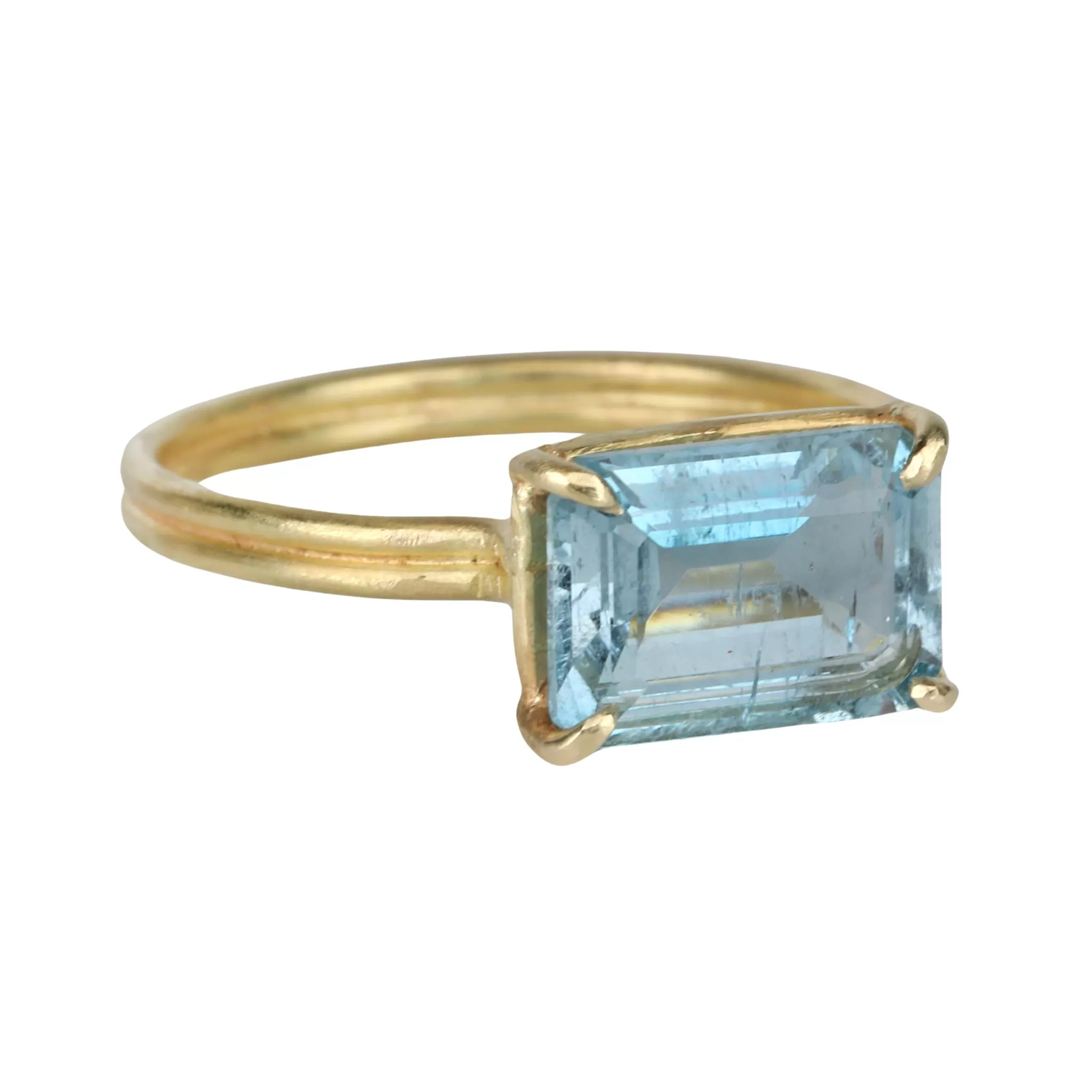 18K Gold Prong-Set Aquamarine Emerald-Cut Ring