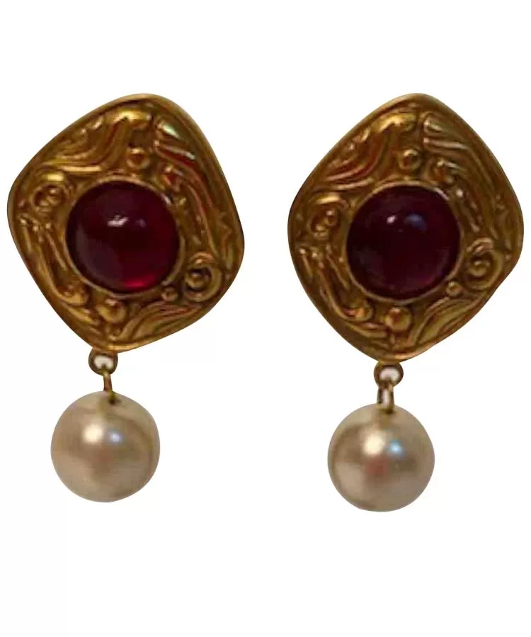 Chanel Vintage Red poured glass Gripoix Dangle pearl drop Clip On Earrings