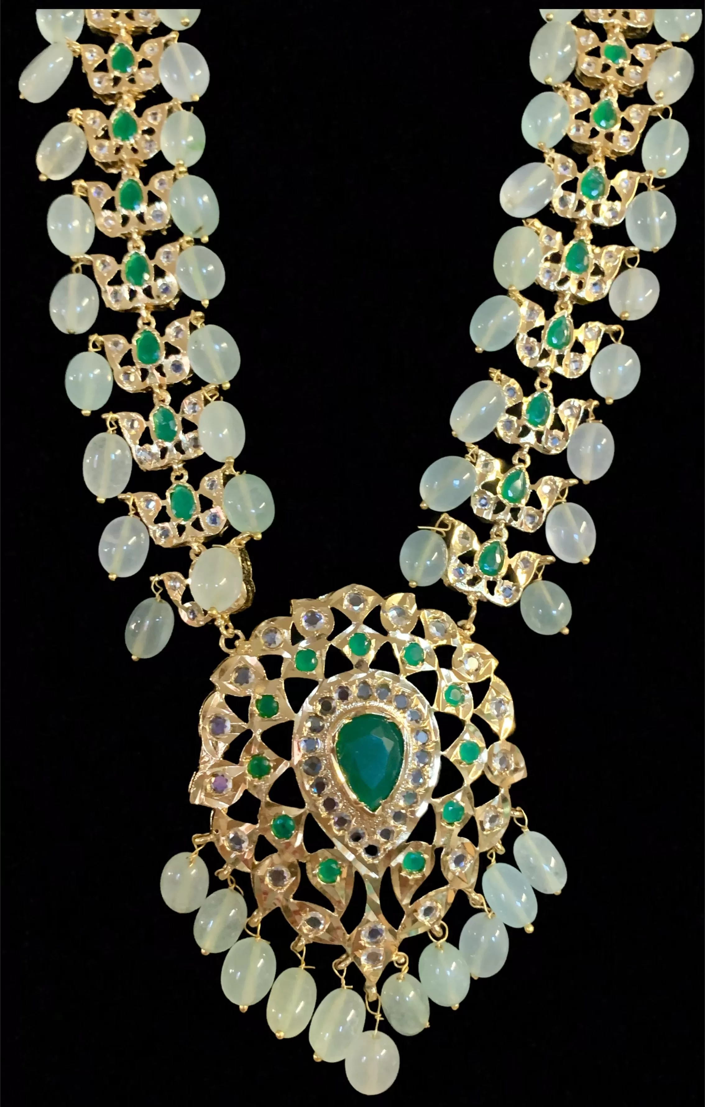 Hyderabadi asif jaahi haar in light green beads (SHIPS IN 4 WEEKS )