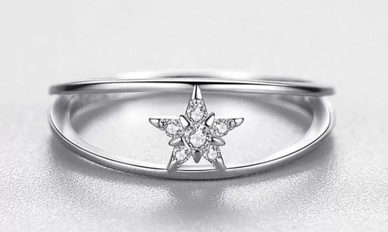 Intertwined Stars Silver Ring