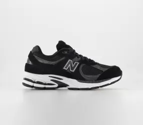 New Balance 2002 Black White Trainers