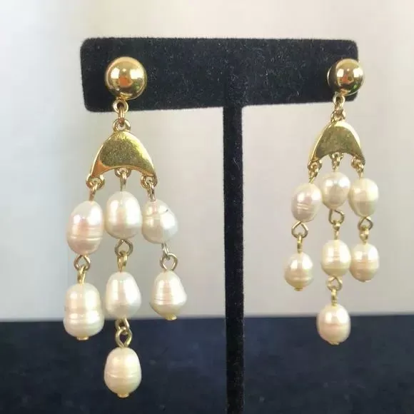 Pearl Dangle Earrings