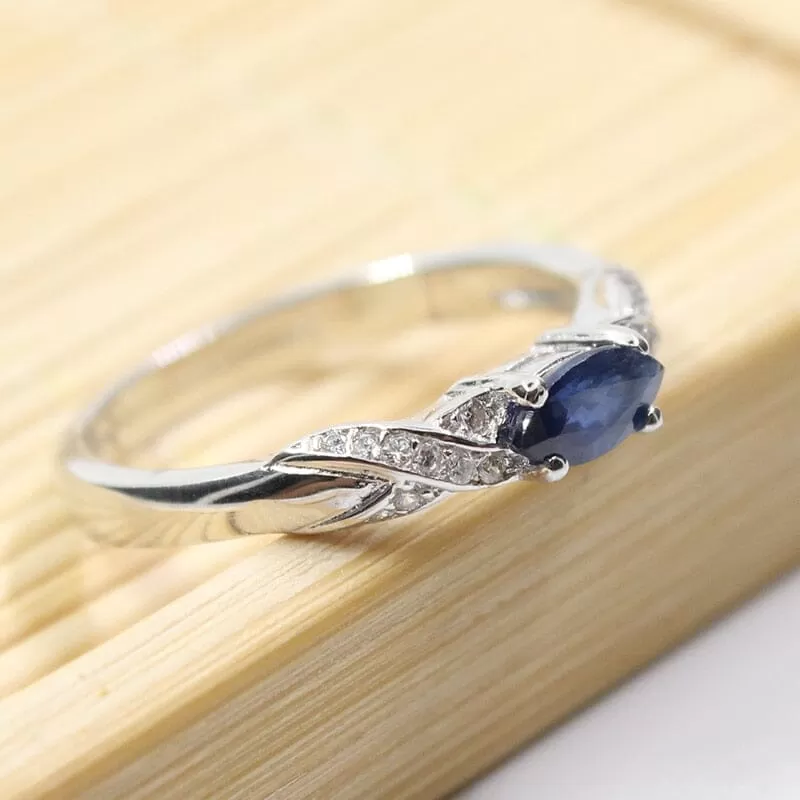 Simple Marquise Cut Sapphire Gemstone Ring - 925 Sterling Silver