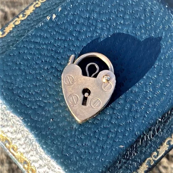 Vintage Heart Lock